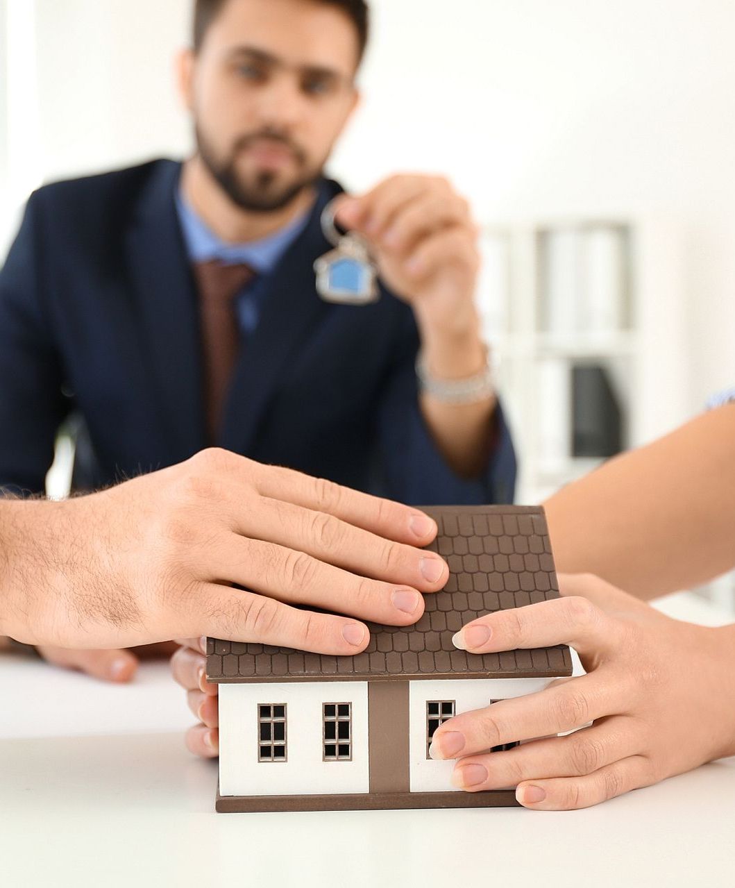 Expareja no quiere vender vivienda común en Valdemoro